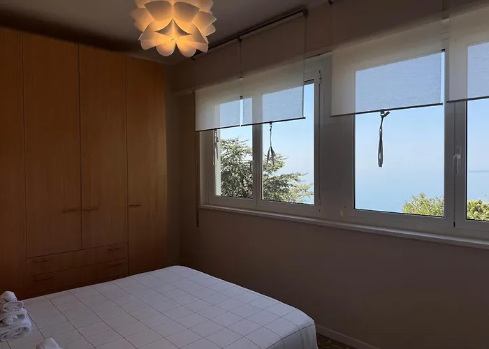 Sallys - Casa Arcobaleno * Ospedaletti